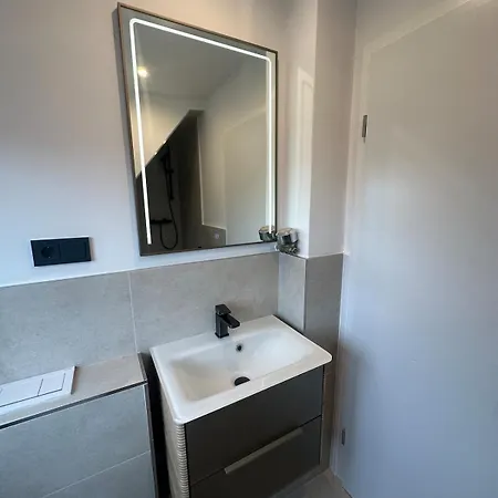 Little Luxury Apartment